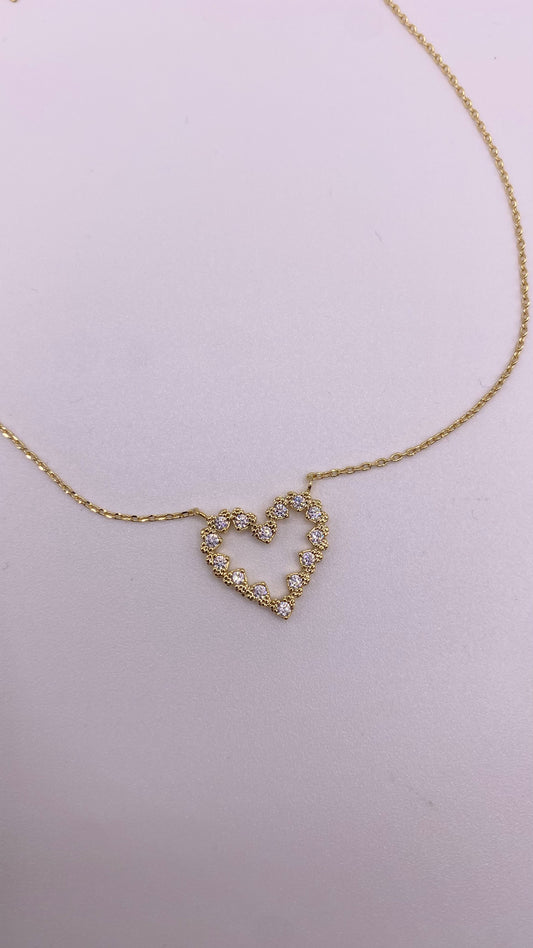 Floating heart necklace