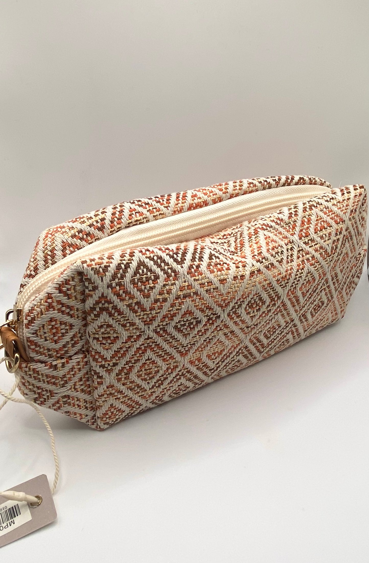 Sunset knit wristlet