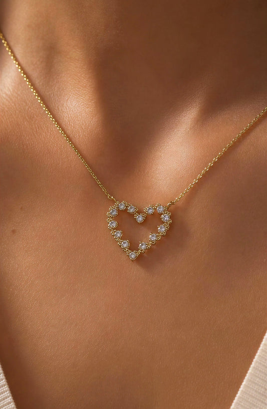 Floating heart necklace